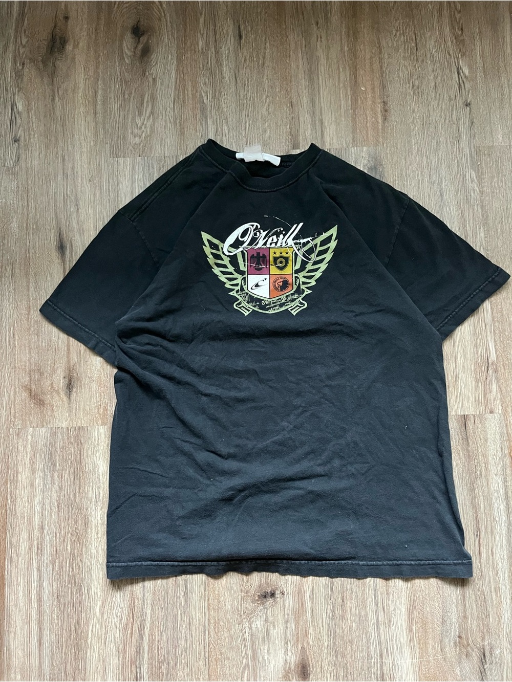 90s vintage Y2K-era O'Neill graphic shirt